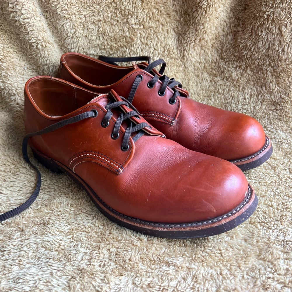 Red wing Oxford shoes